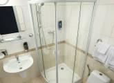 Dvojlôžková izba kúpeľňa - Trenčianske Teplice Hotel Most Slávy